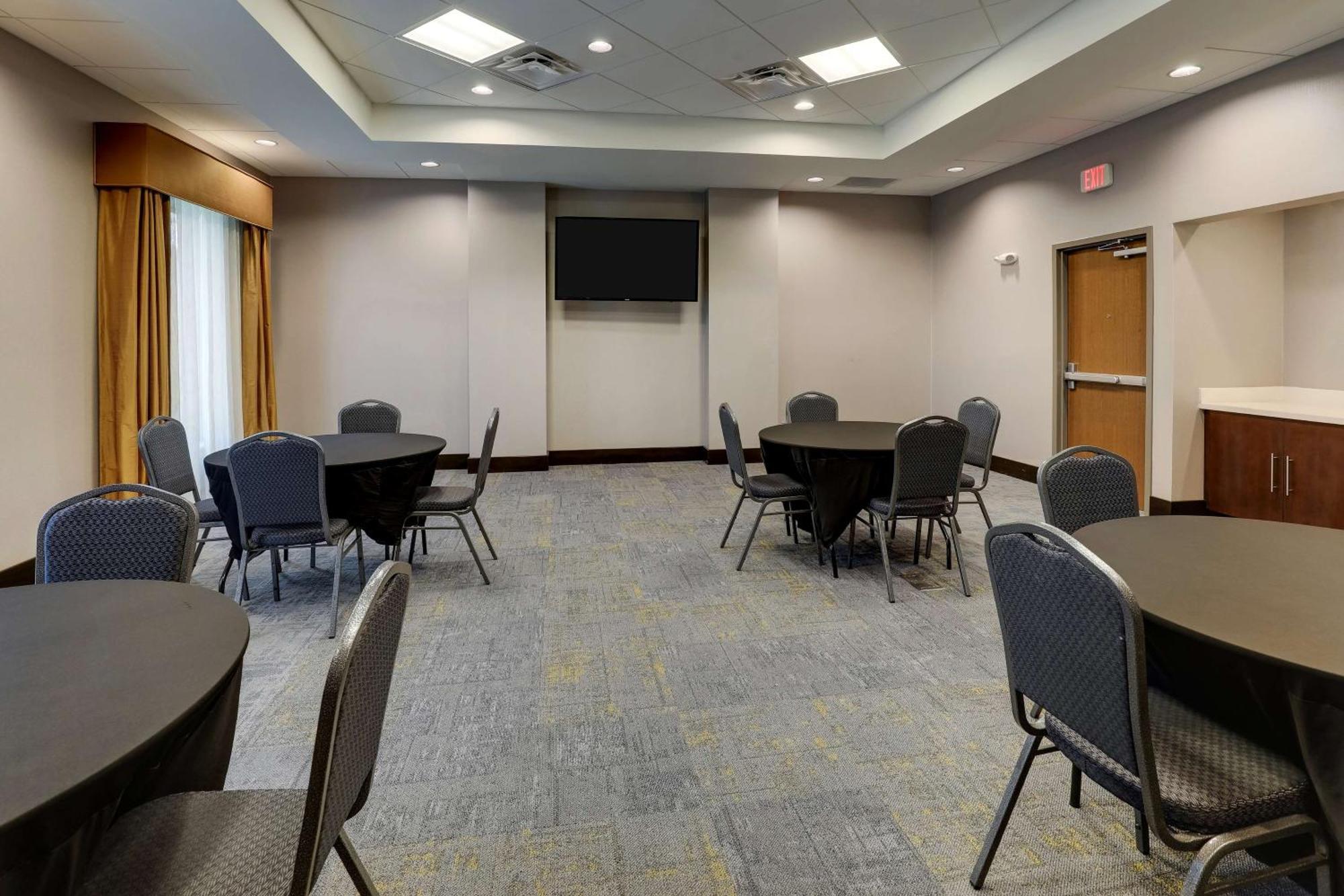 Hampton Inn And Suites Rome, Ga Bagian luar foto