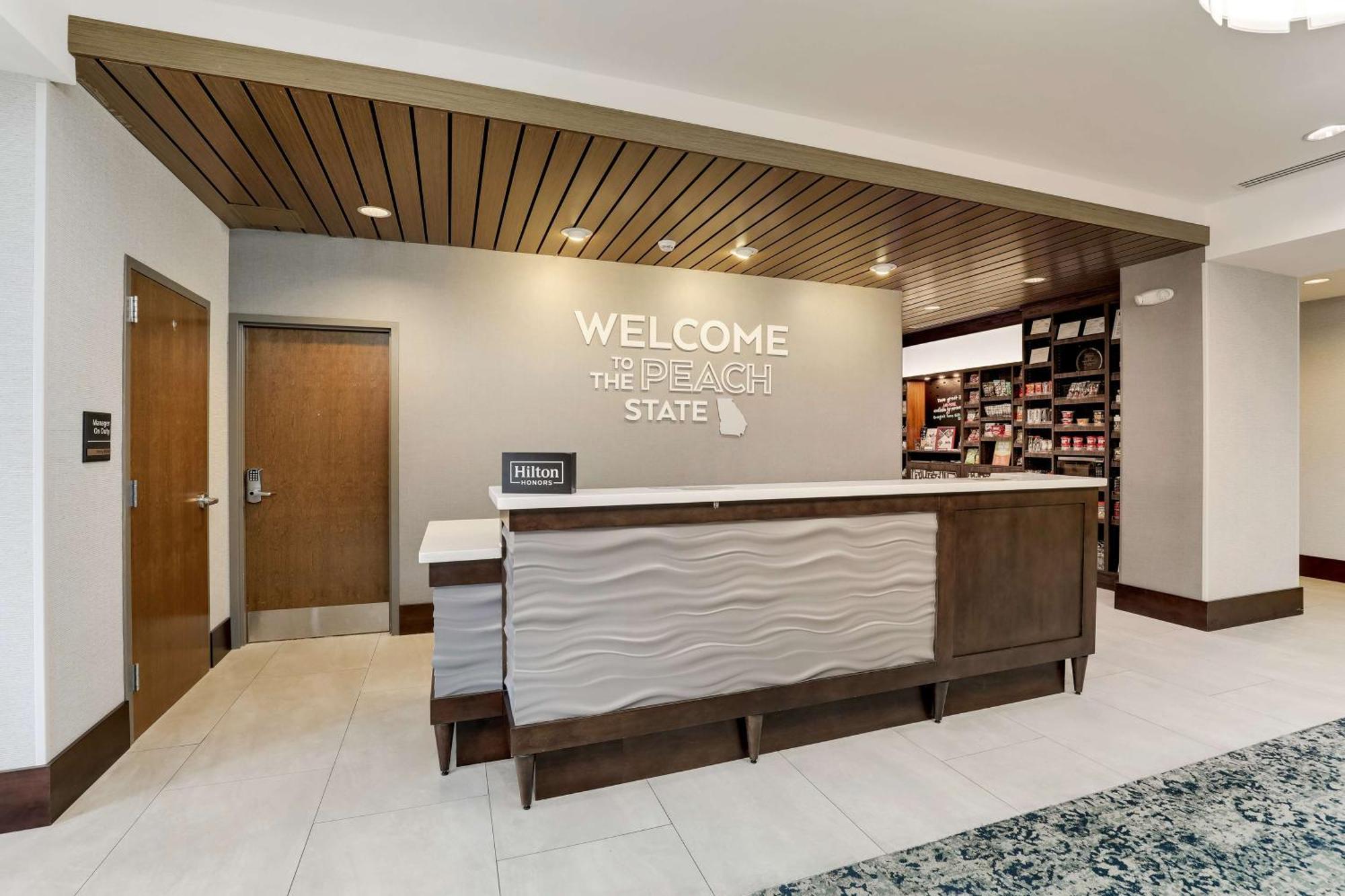 Hampton Inn And Suites Rome, Ga Bagian luar foto